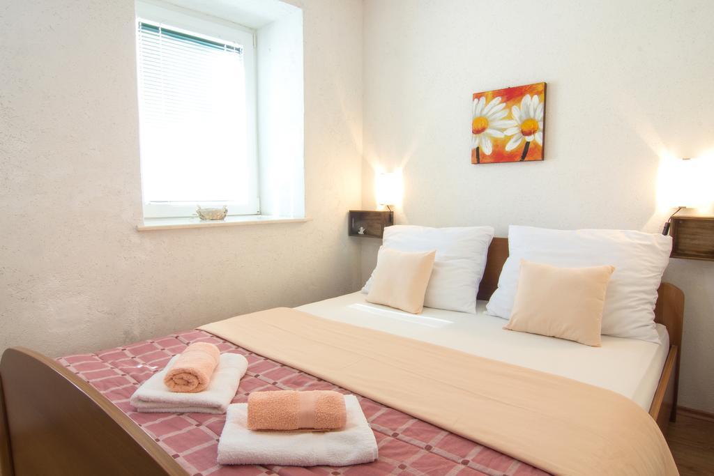 Split Inn Apartments Стая снимка